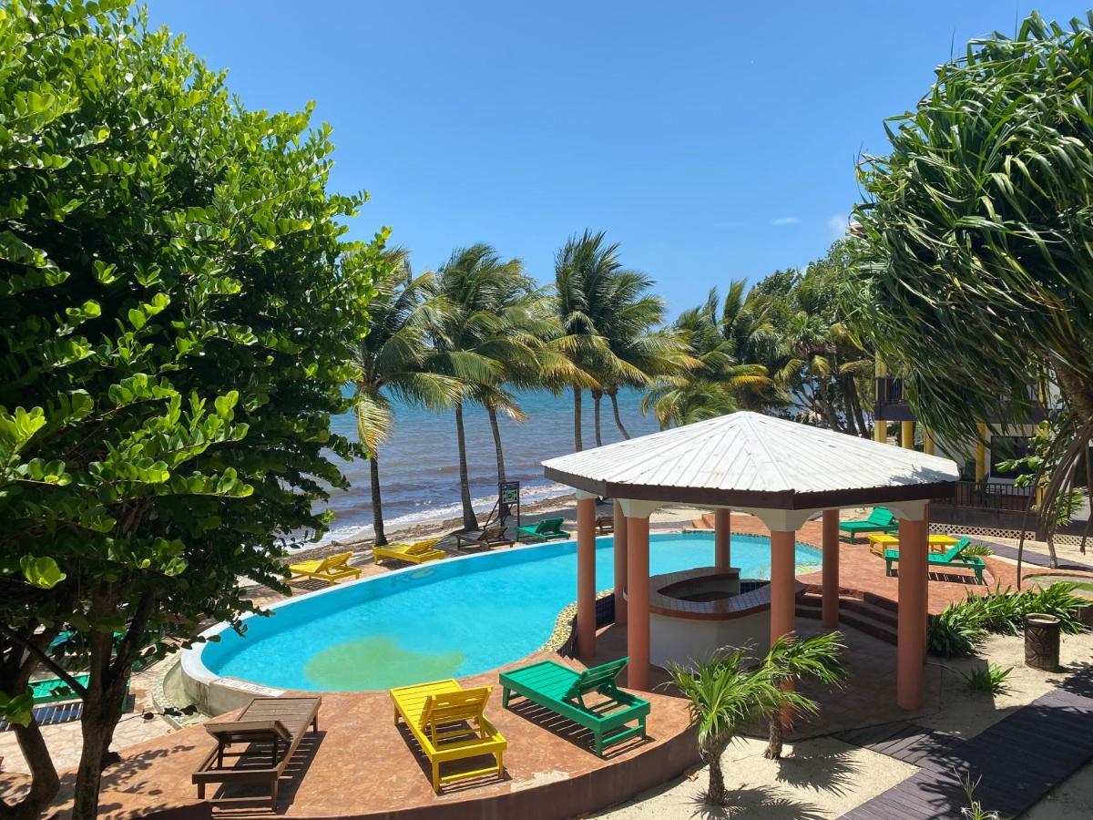 Tranquility Beach Suites Placencia Esterno foto
